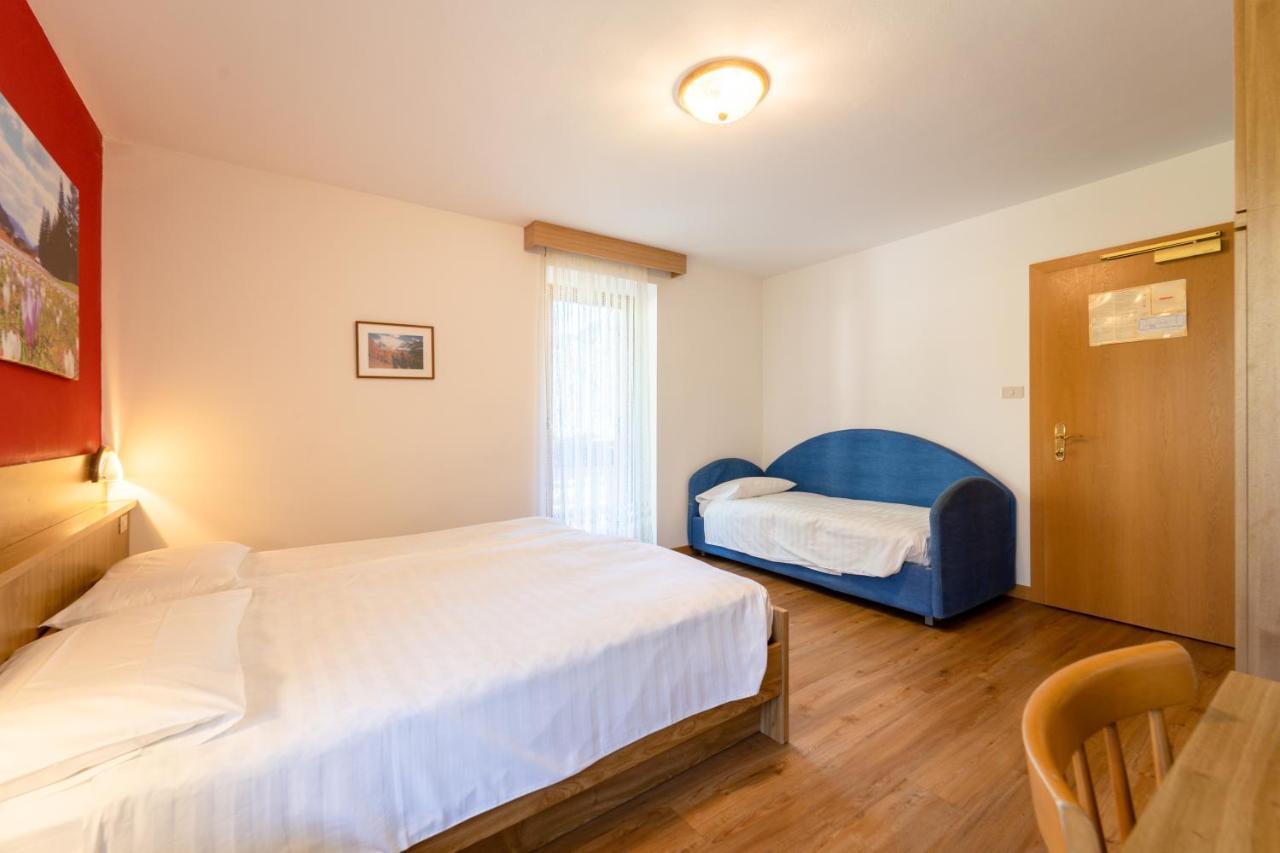 Berg Hotel Latemar Spitze فيغو دي فاسا المظهر الخارجي الصورة