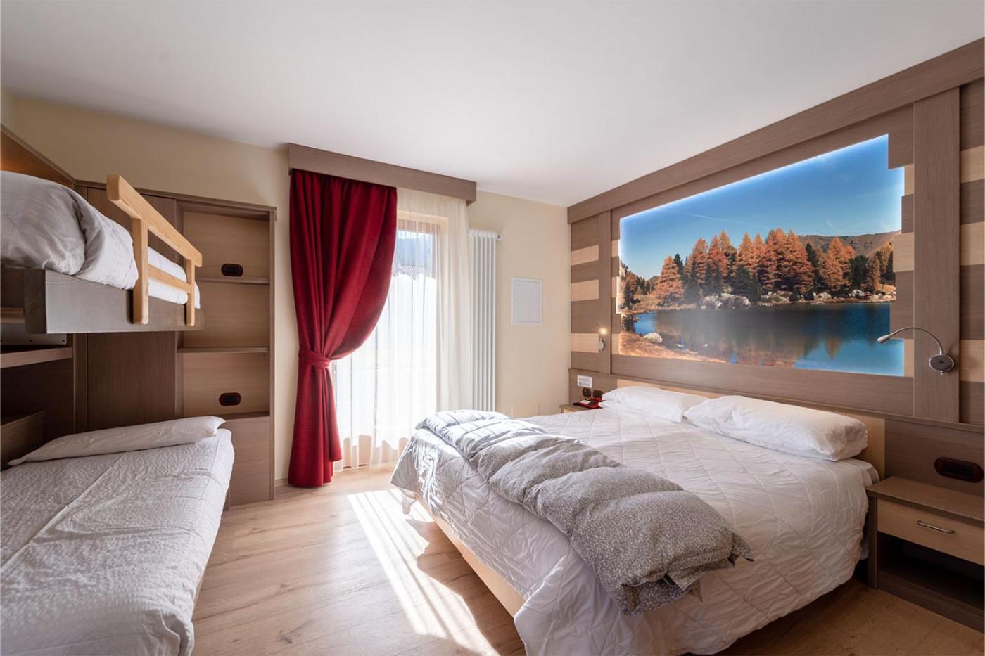 Berg Hotel Latemar Spitze فيغو دي فاسا المظهر الخارجي الصورة